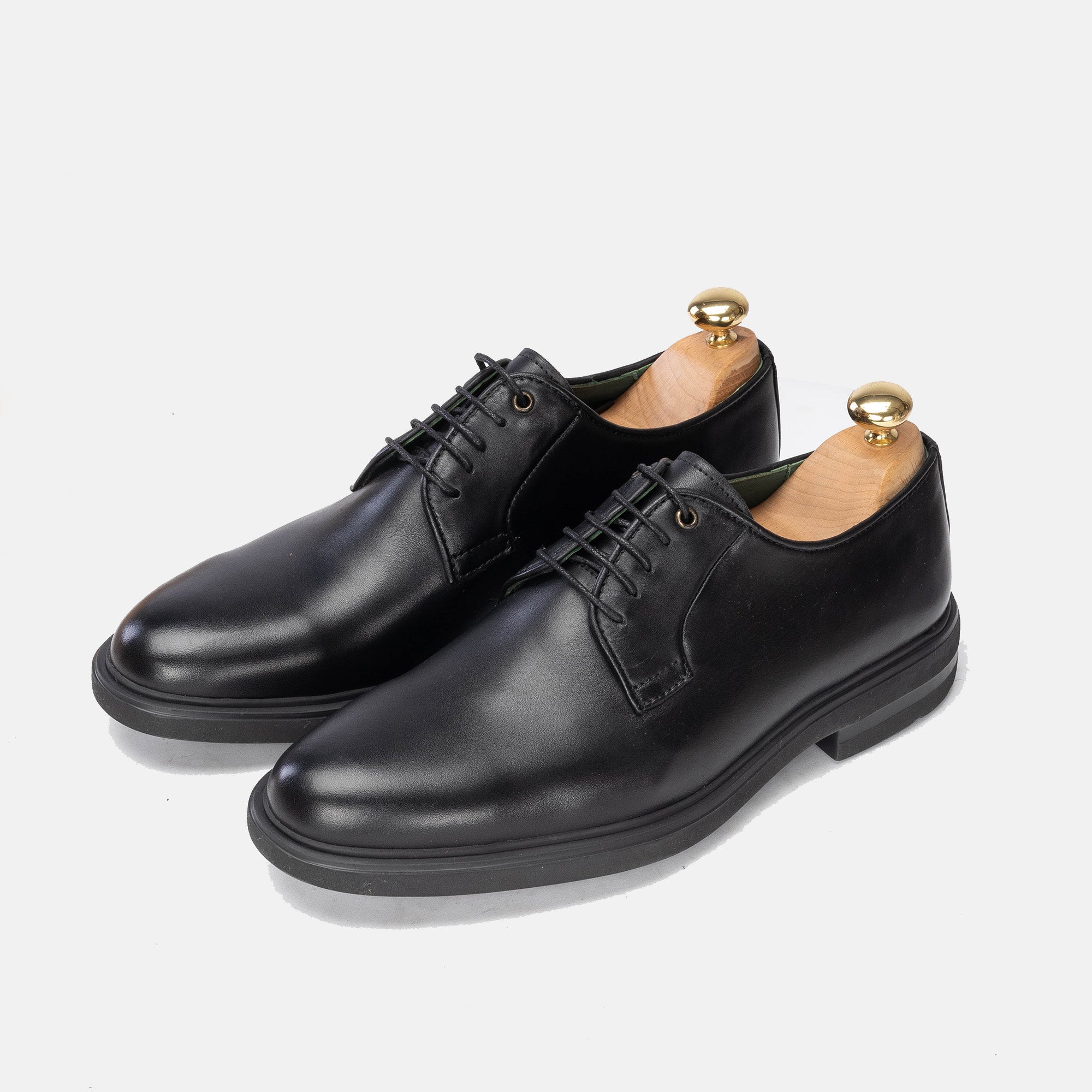 '336 Black Leather Shoe