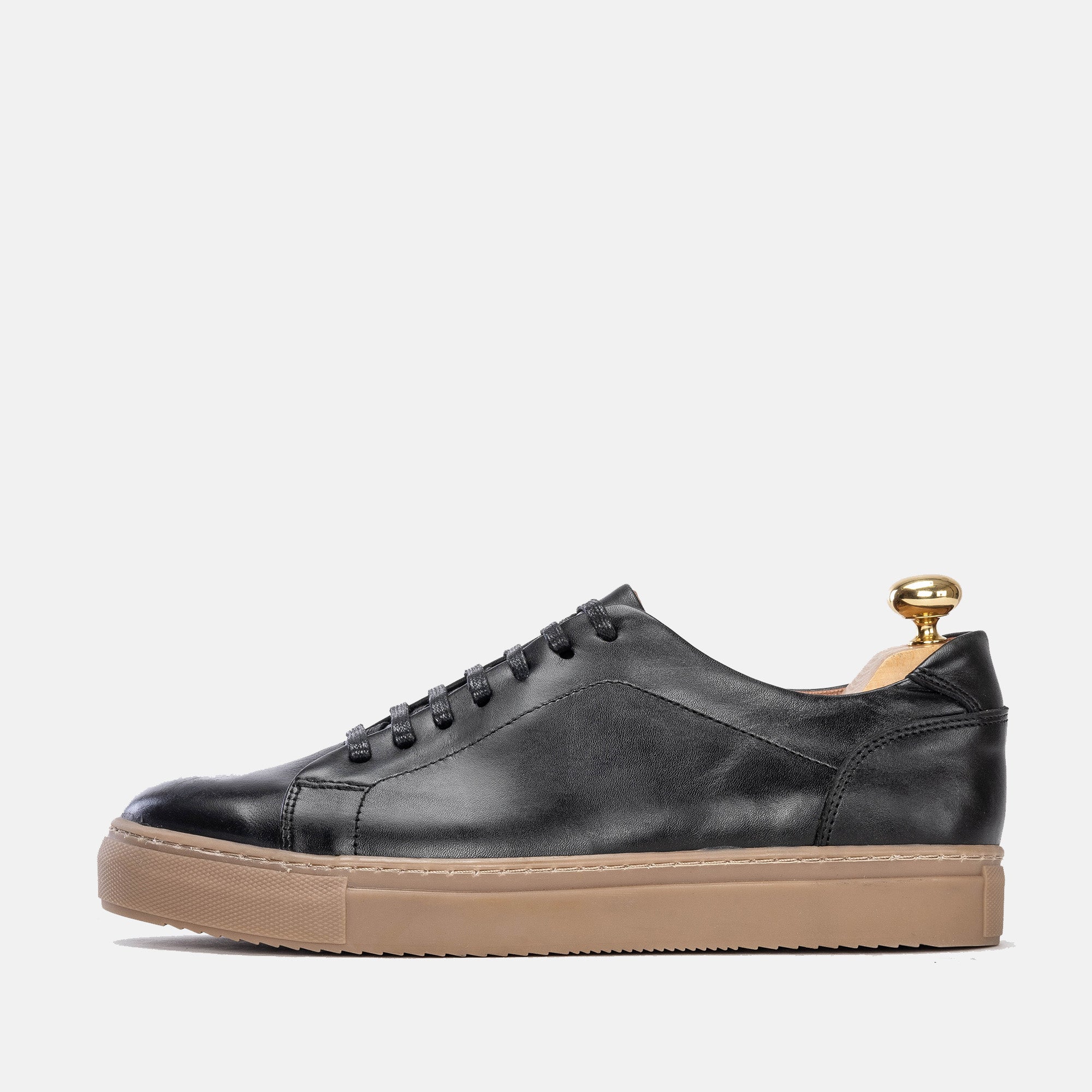 Volzak 5150 Basket en cuir Noir