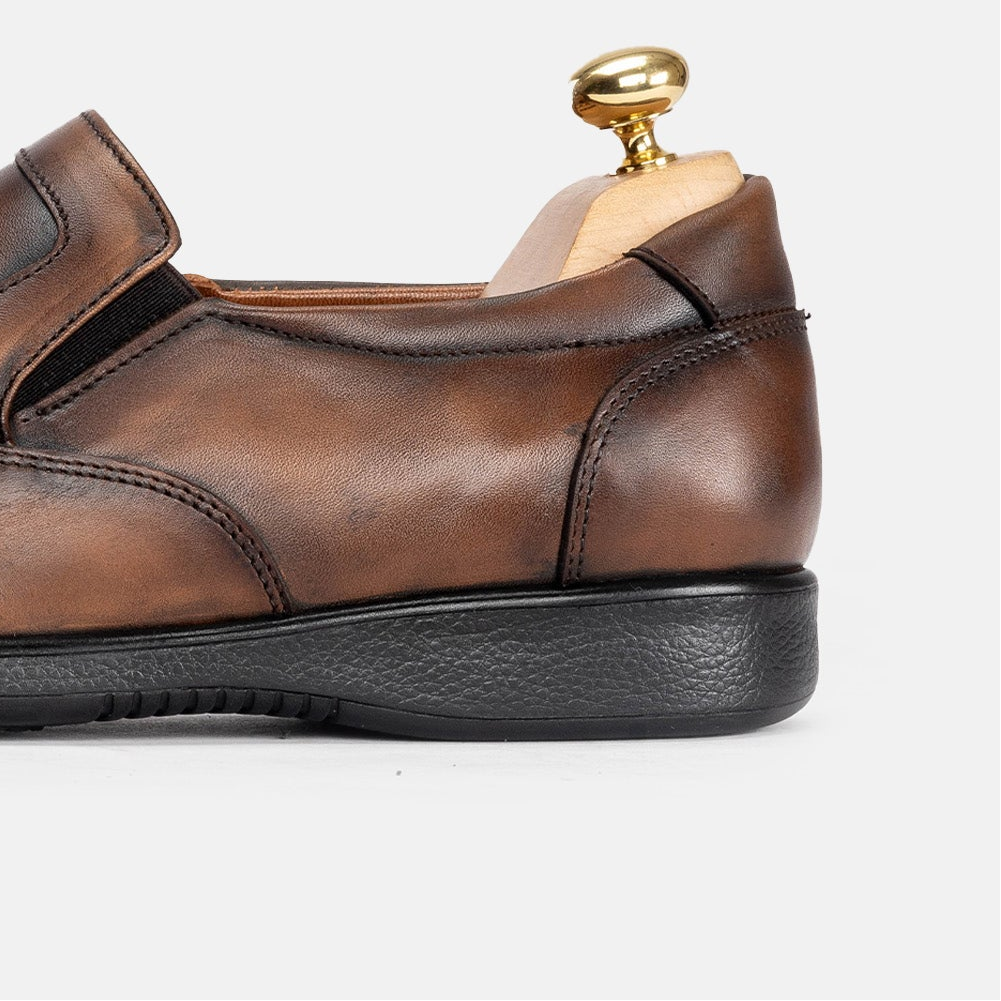 Volzak 5156 Chaussure en cuir Marron Vintage