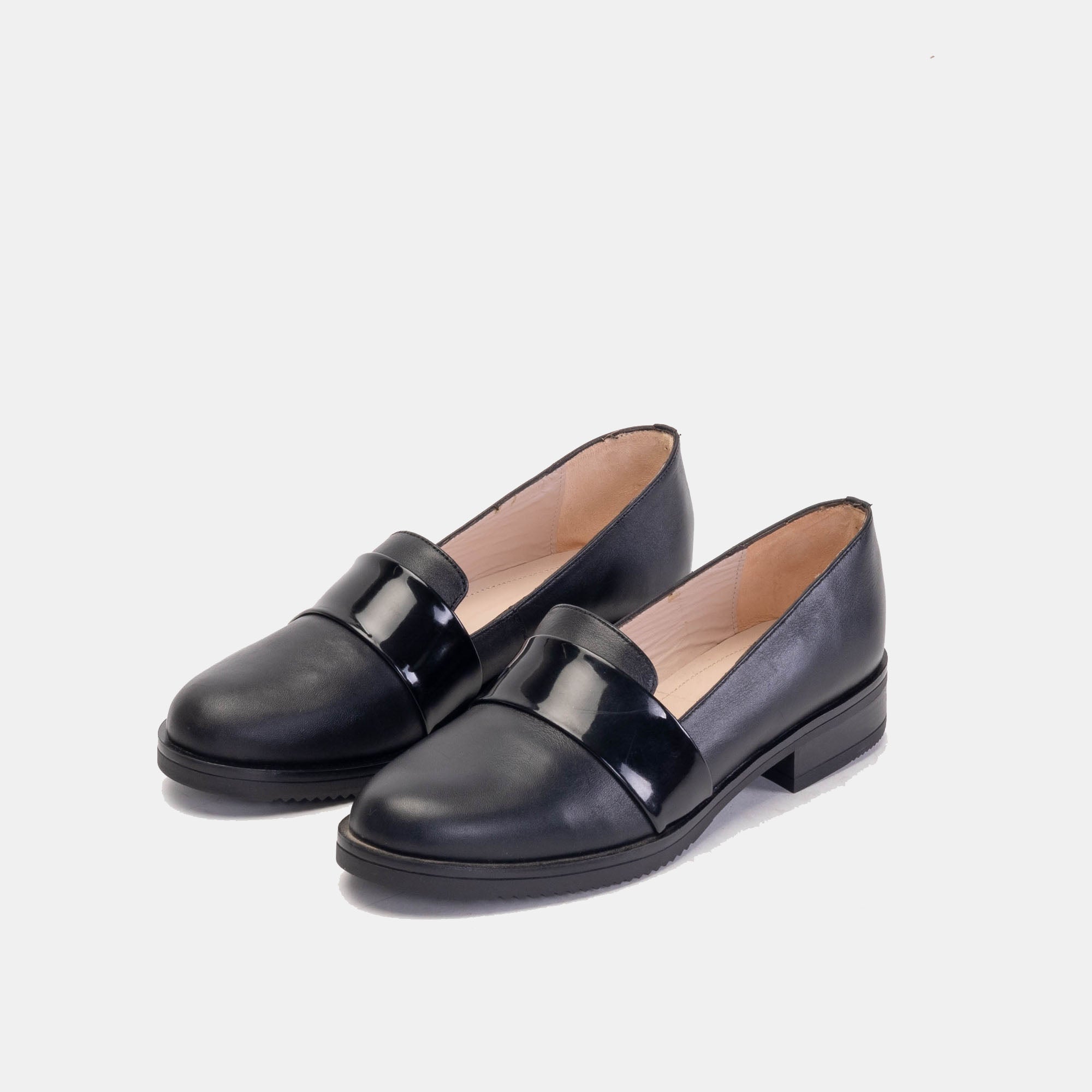 Volzak 567 Black Leather Shoe
