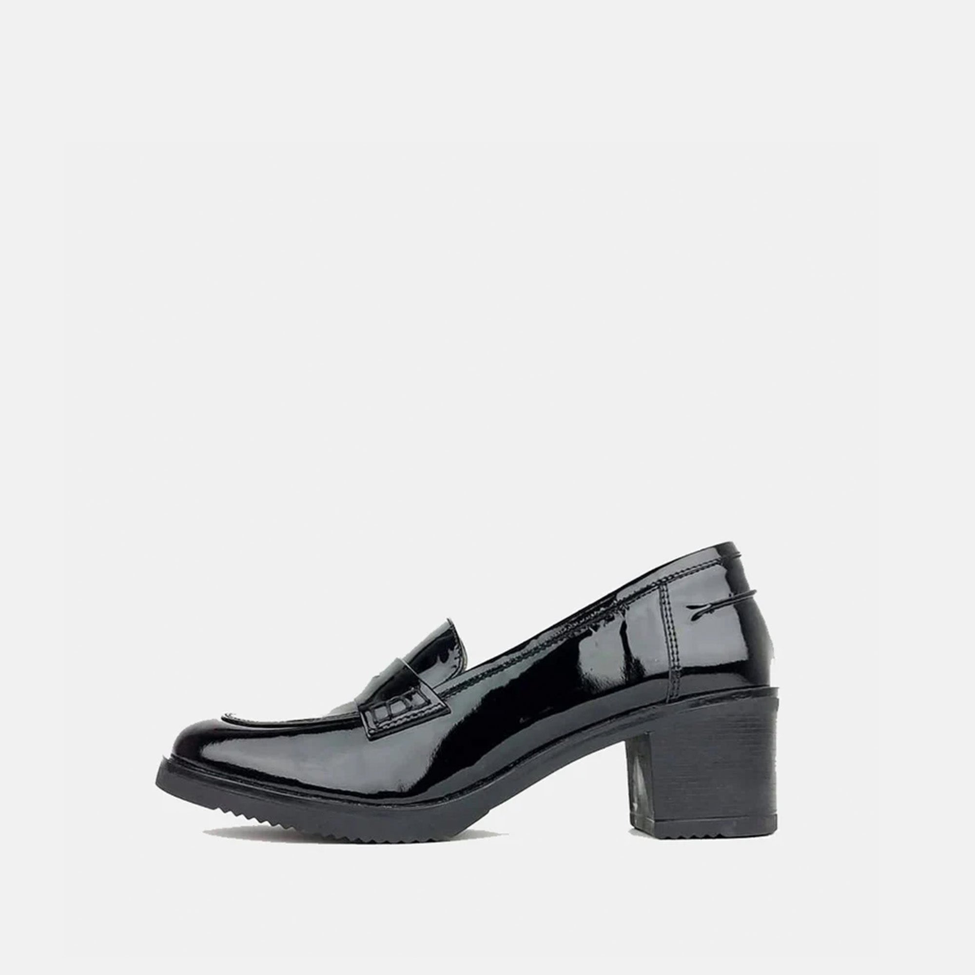 Volzak 806 chaussure en cuir noir vernis