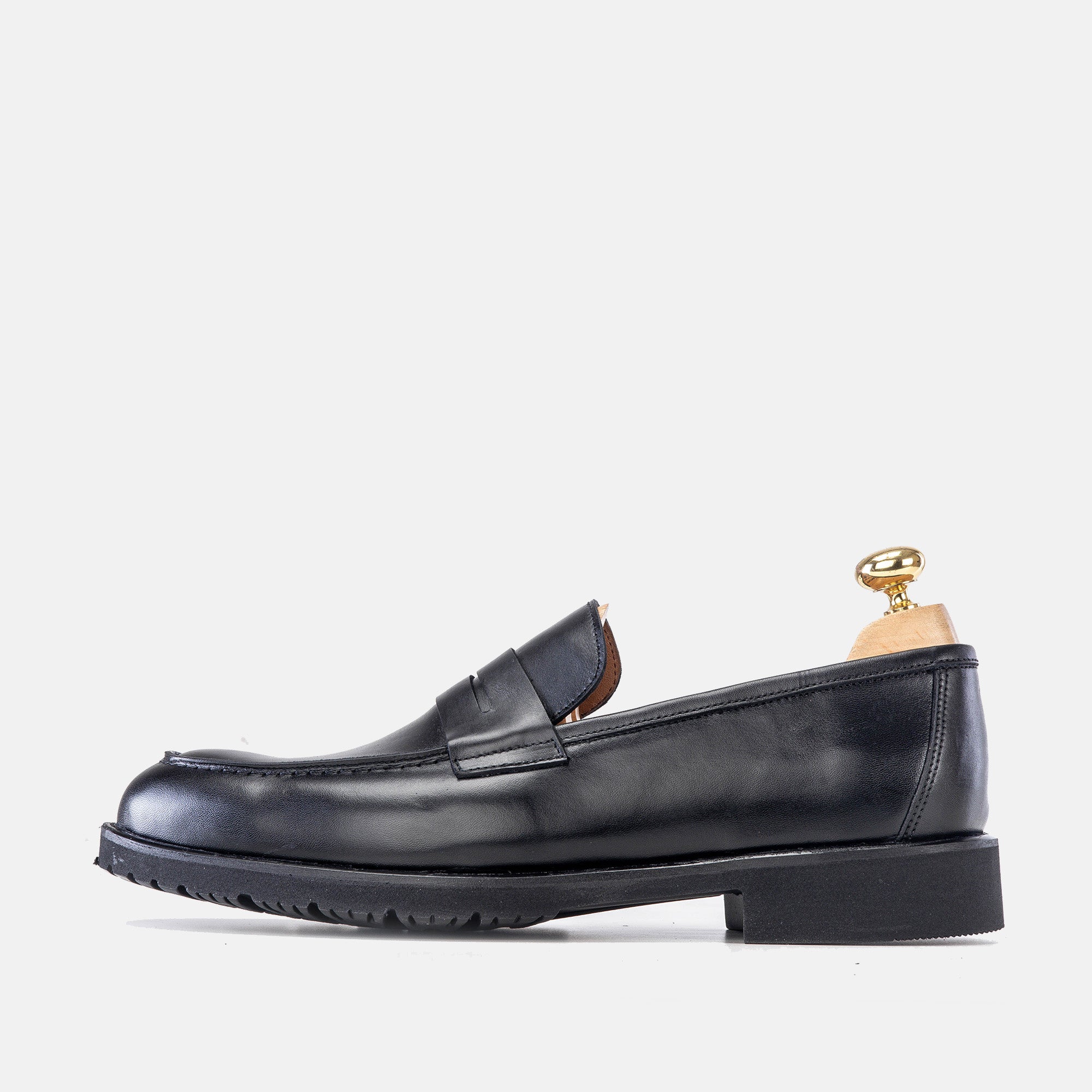 Volzak 5164 chaussure en cuir noir