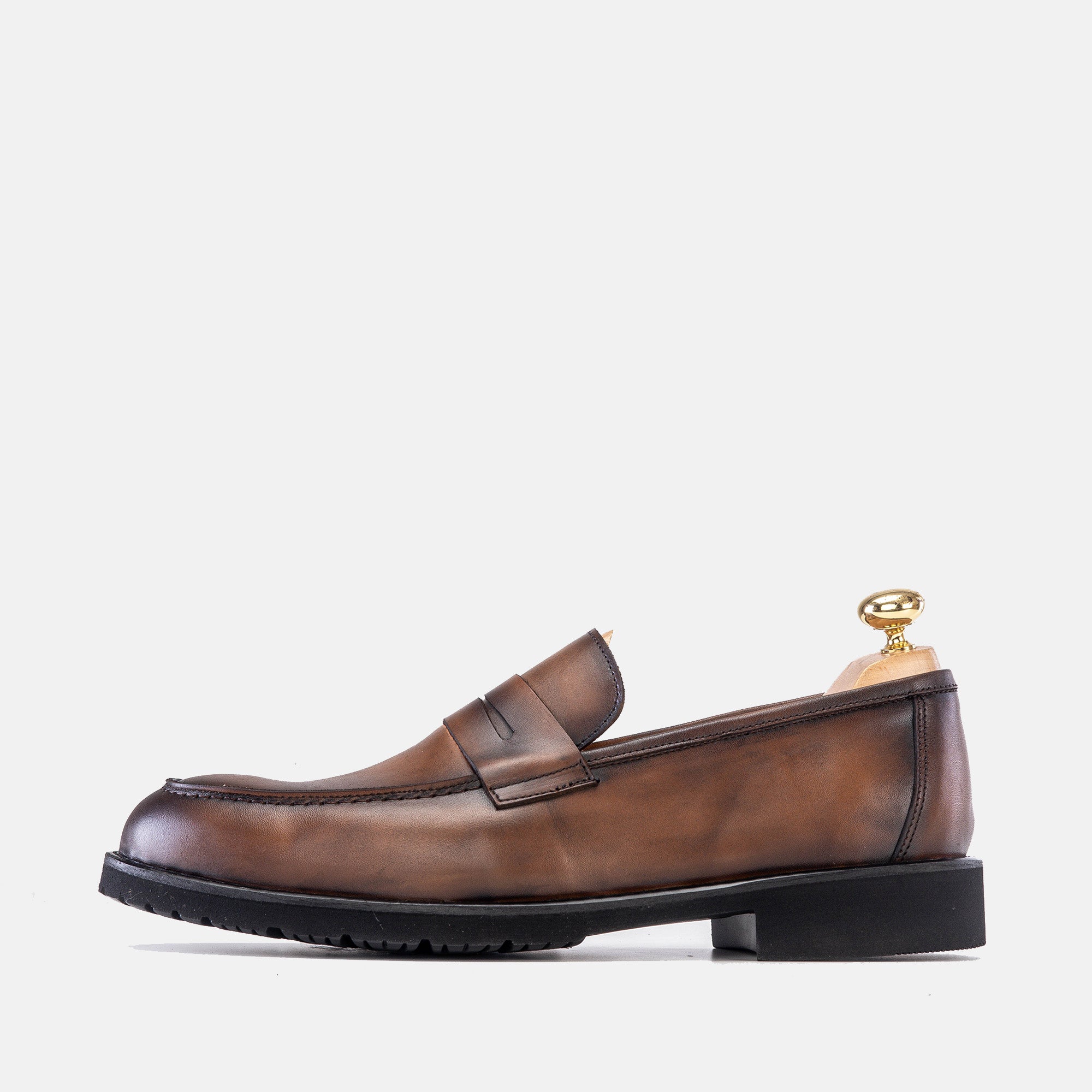 Volzak 5164 chaussure en cuir marron vintage