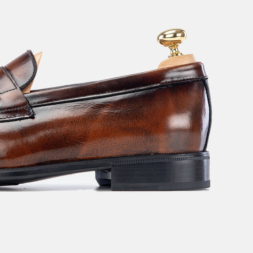 Volzak 5157 mocassin en cuir demasquable marron vintage
