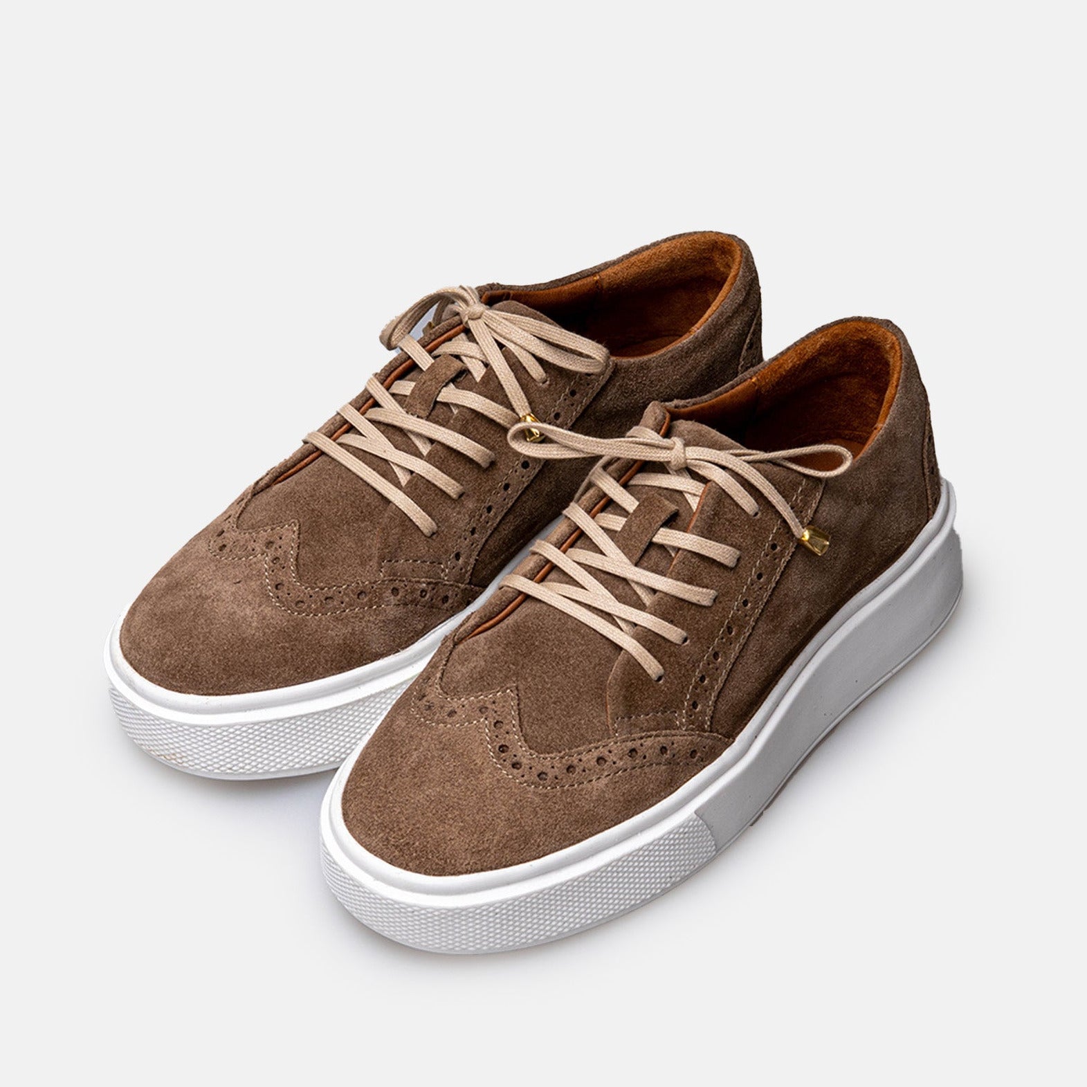 Volzak 777 Taupe suede sneaker