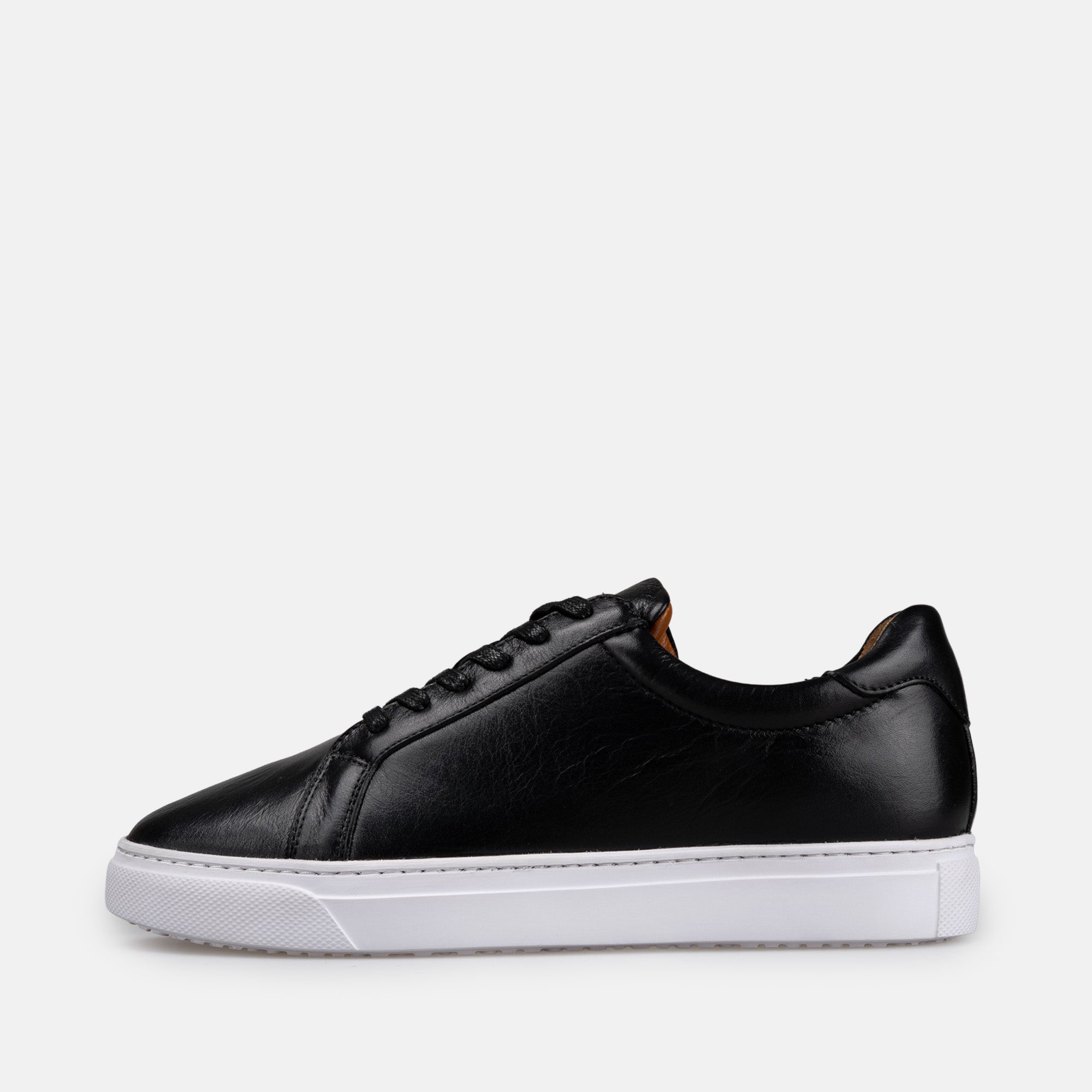 Volzak 3930 Basket en cuir Noir