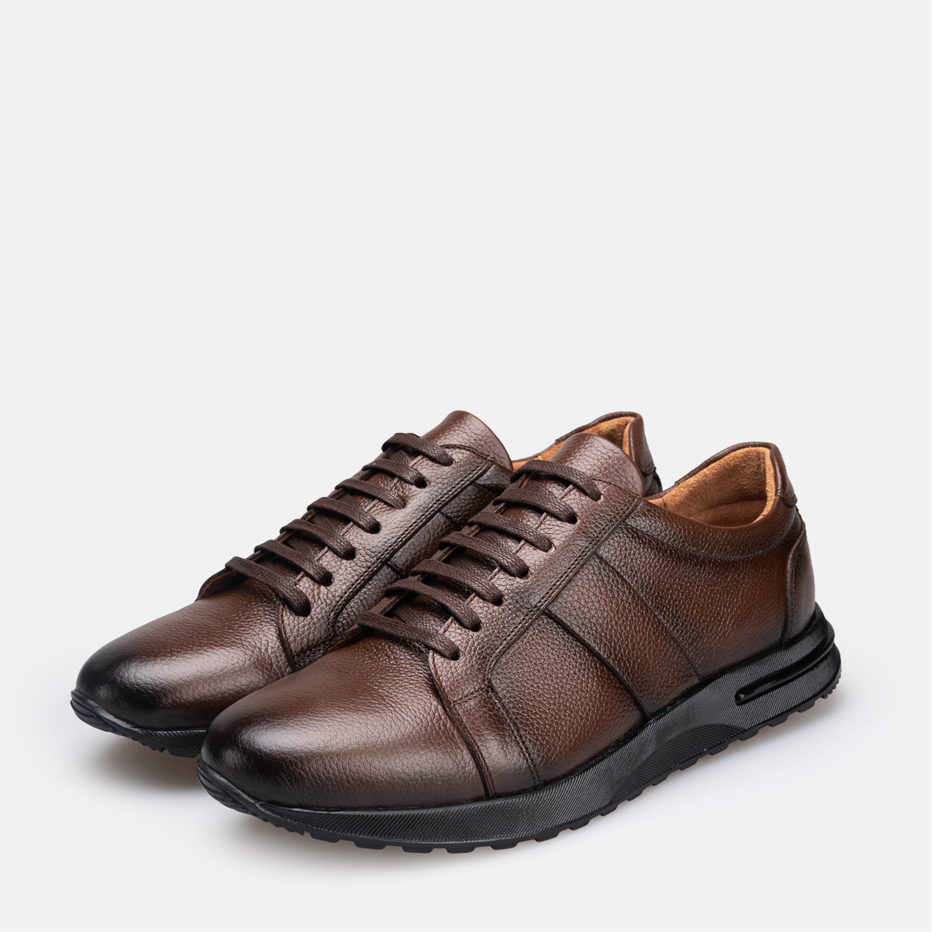 Volzak 5525 basket en cuir Marron Grainé