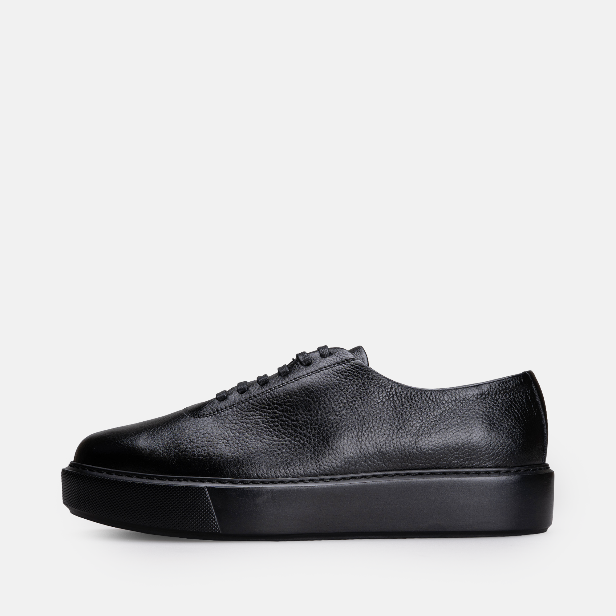 Volzak 5549 basket en cuir Noir Grainé