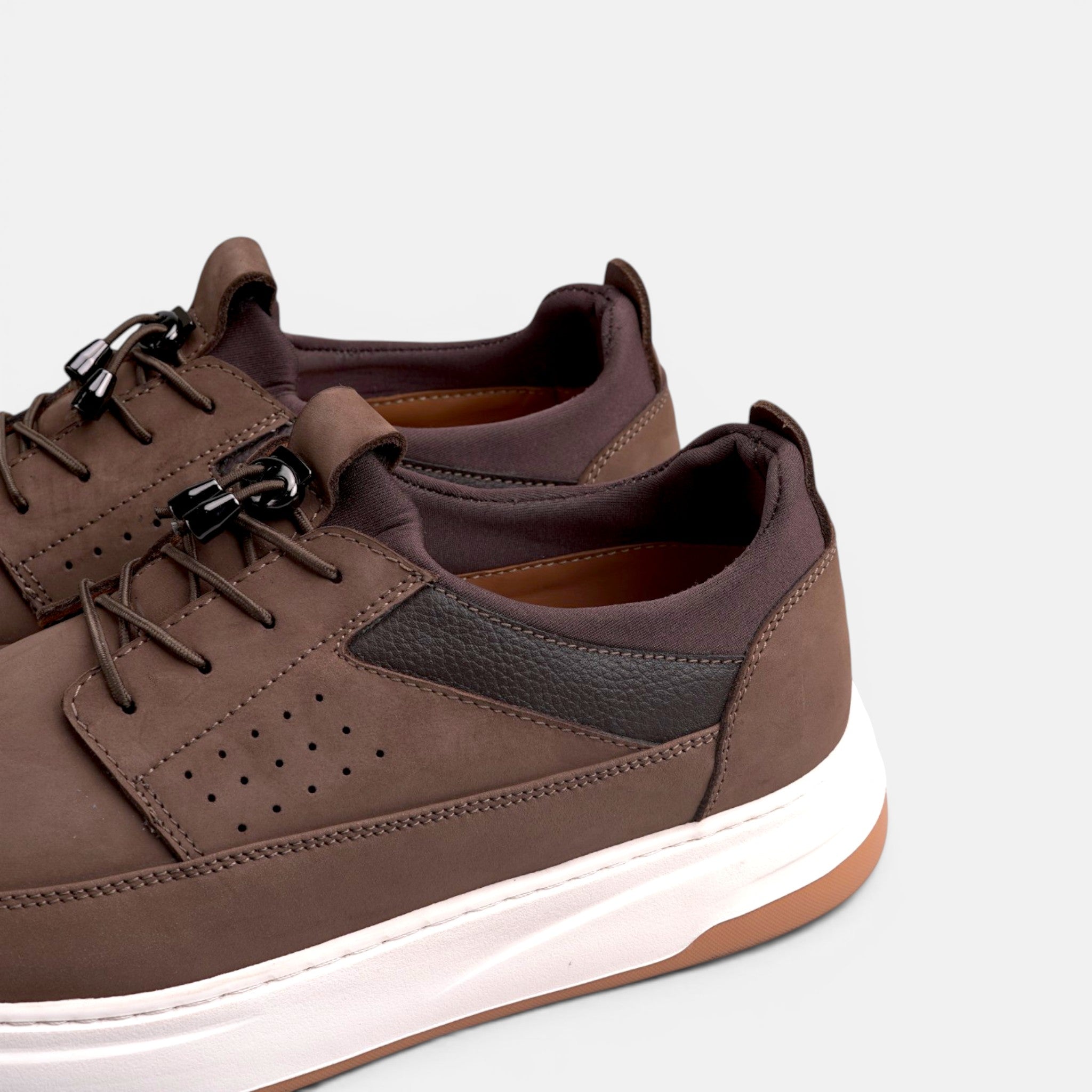 Volzak 317 nubuck sneaker Brown