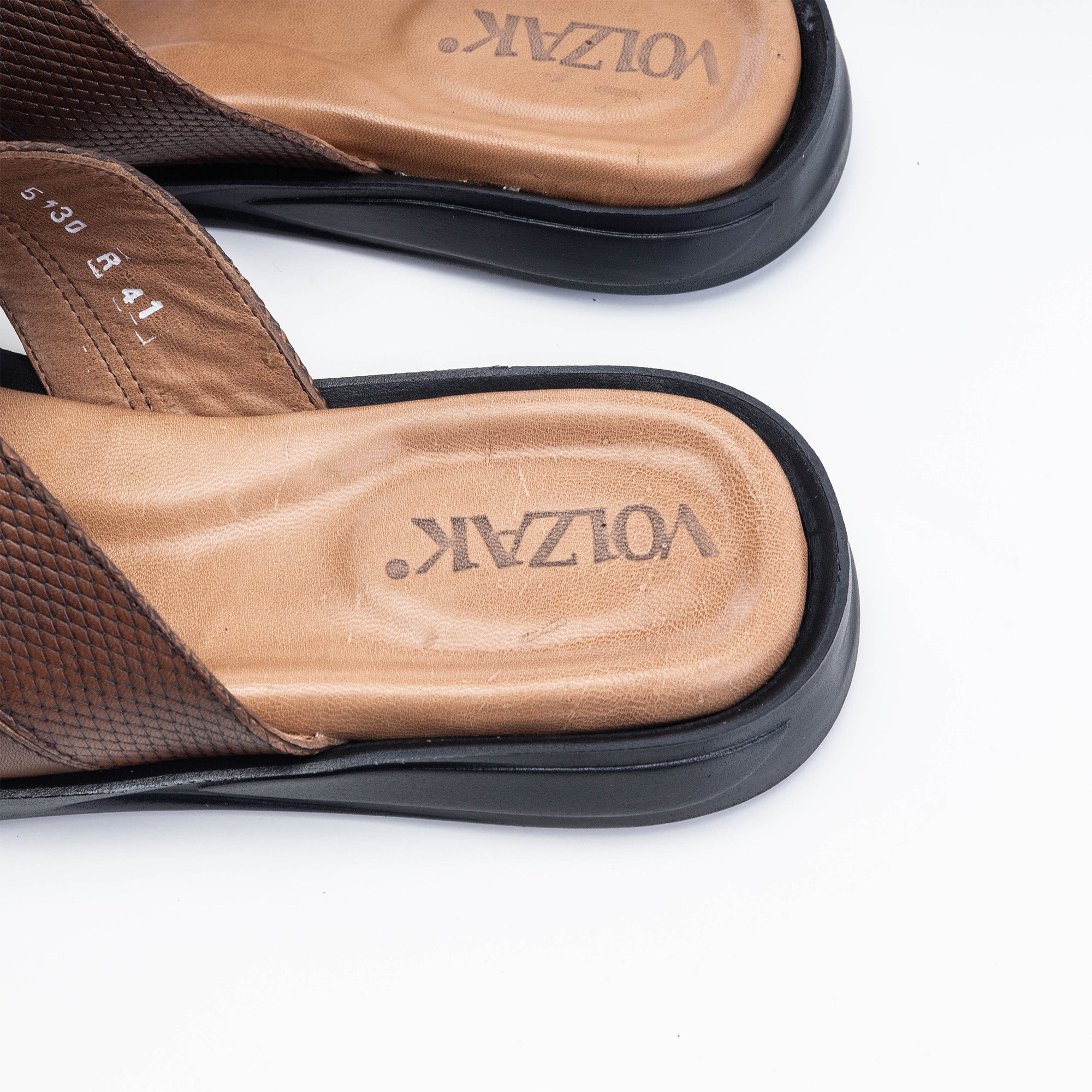 Volzak 5132 S Sandale en cuir Marron vintage