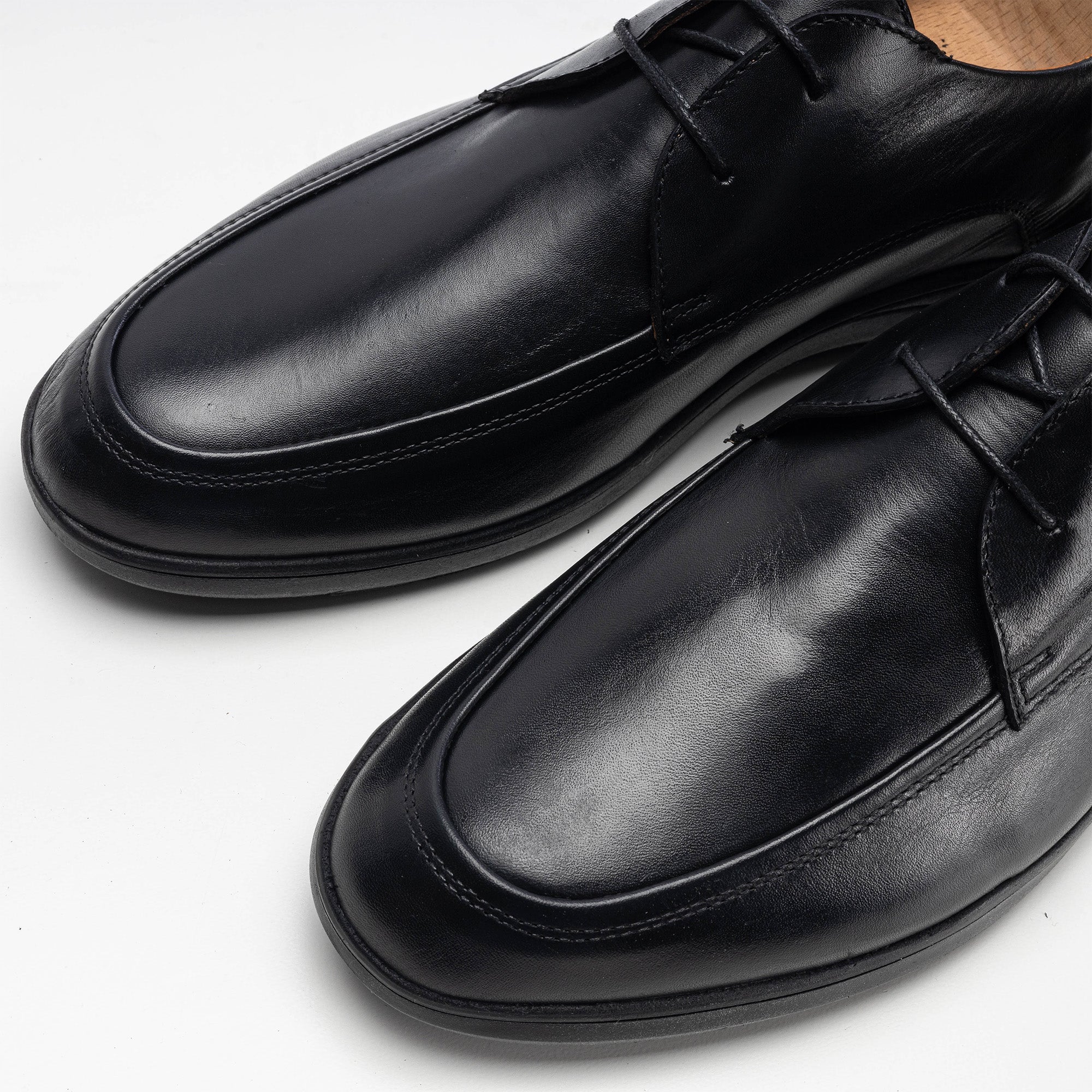 Volzak 2036 Chaussure en cuir Noir