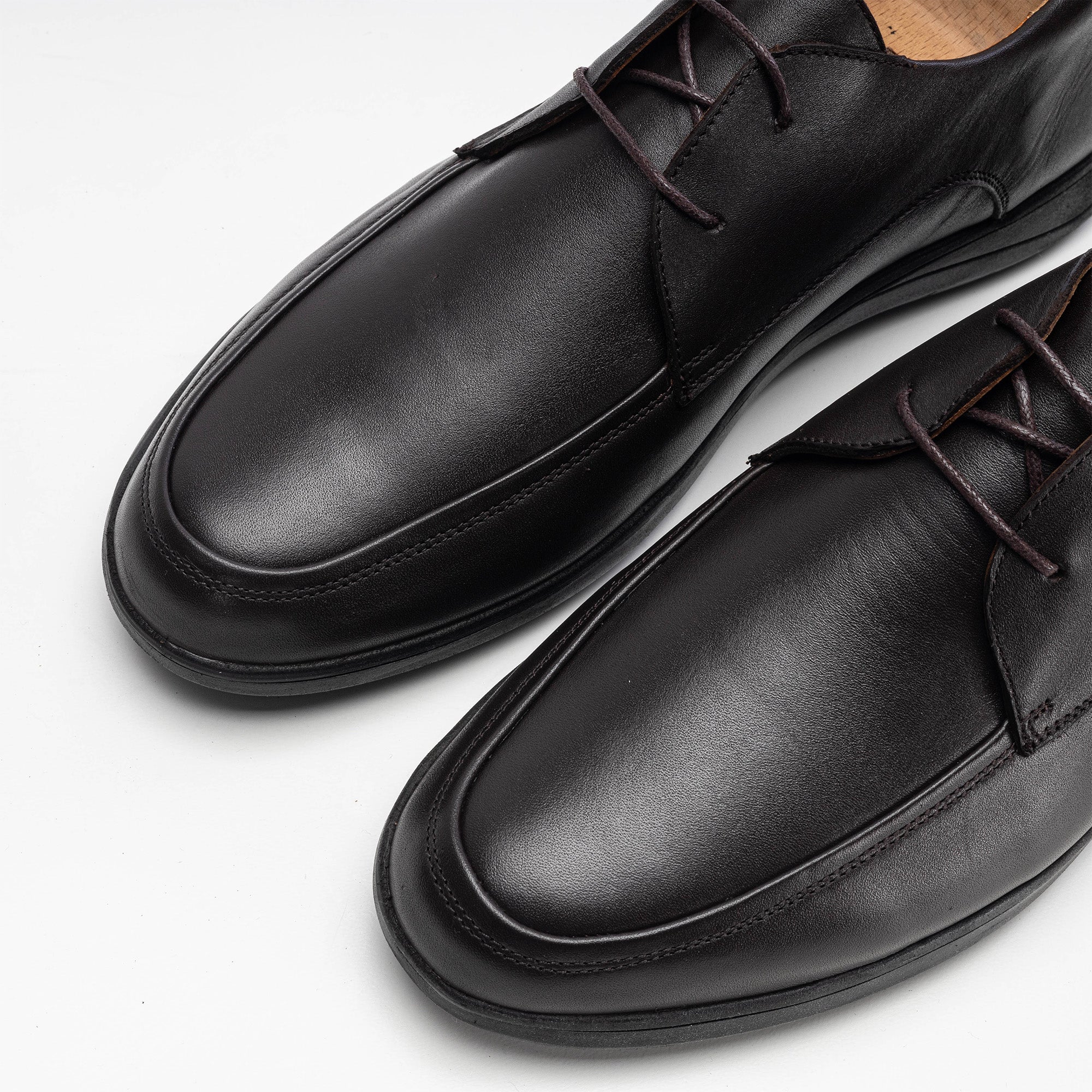 Volzak 2036 Brown Leather Shoe