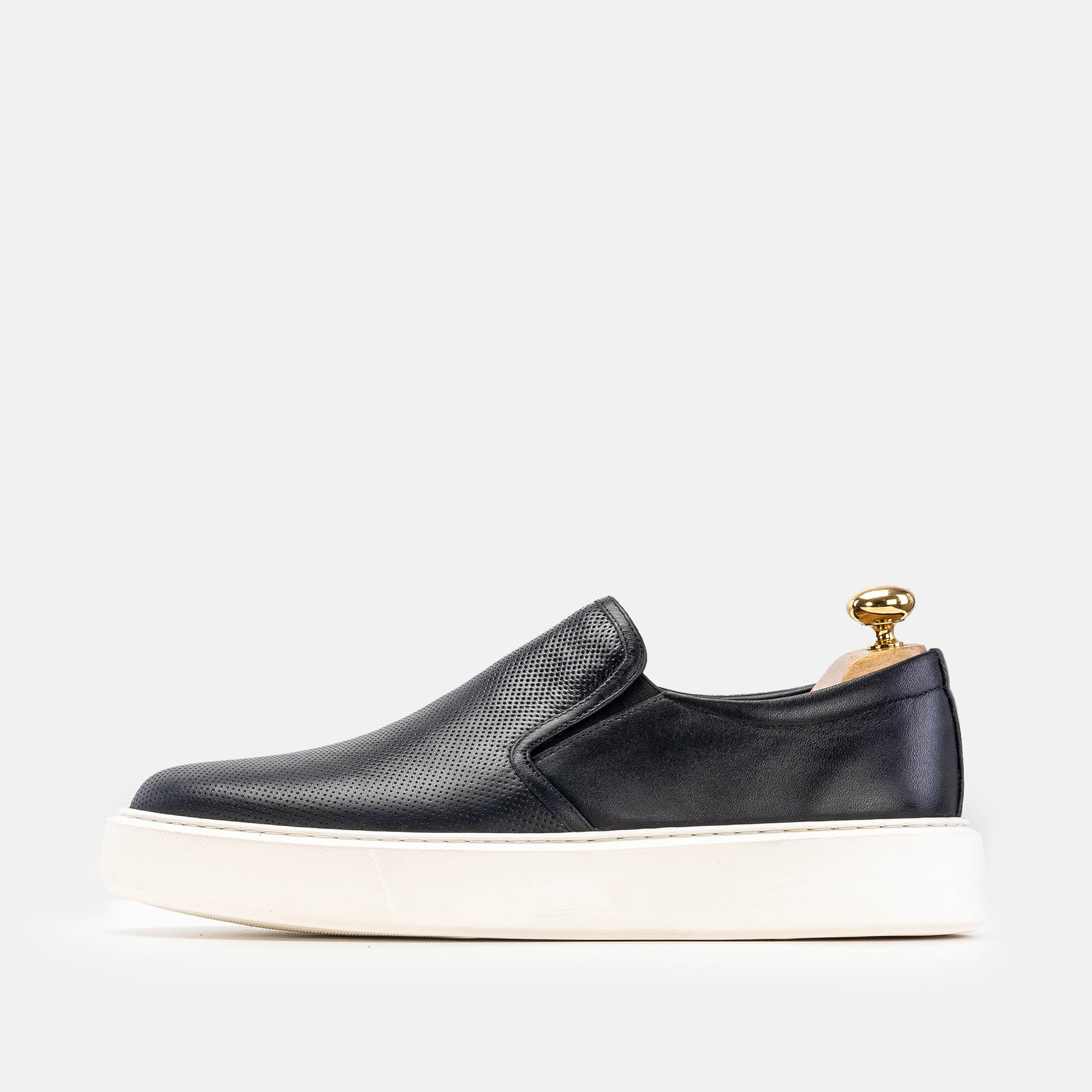 Volzak 6035 Black Leather Sneakers