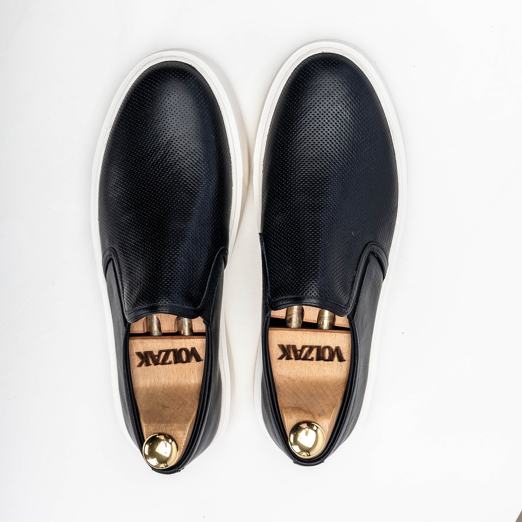 Volzak 6035 Black Leather Sneakers