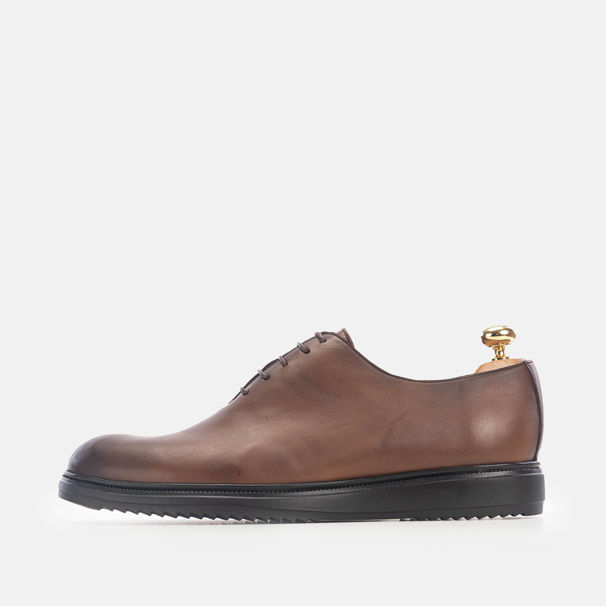 Volzak 5228 chaussure en cuir marron vintage