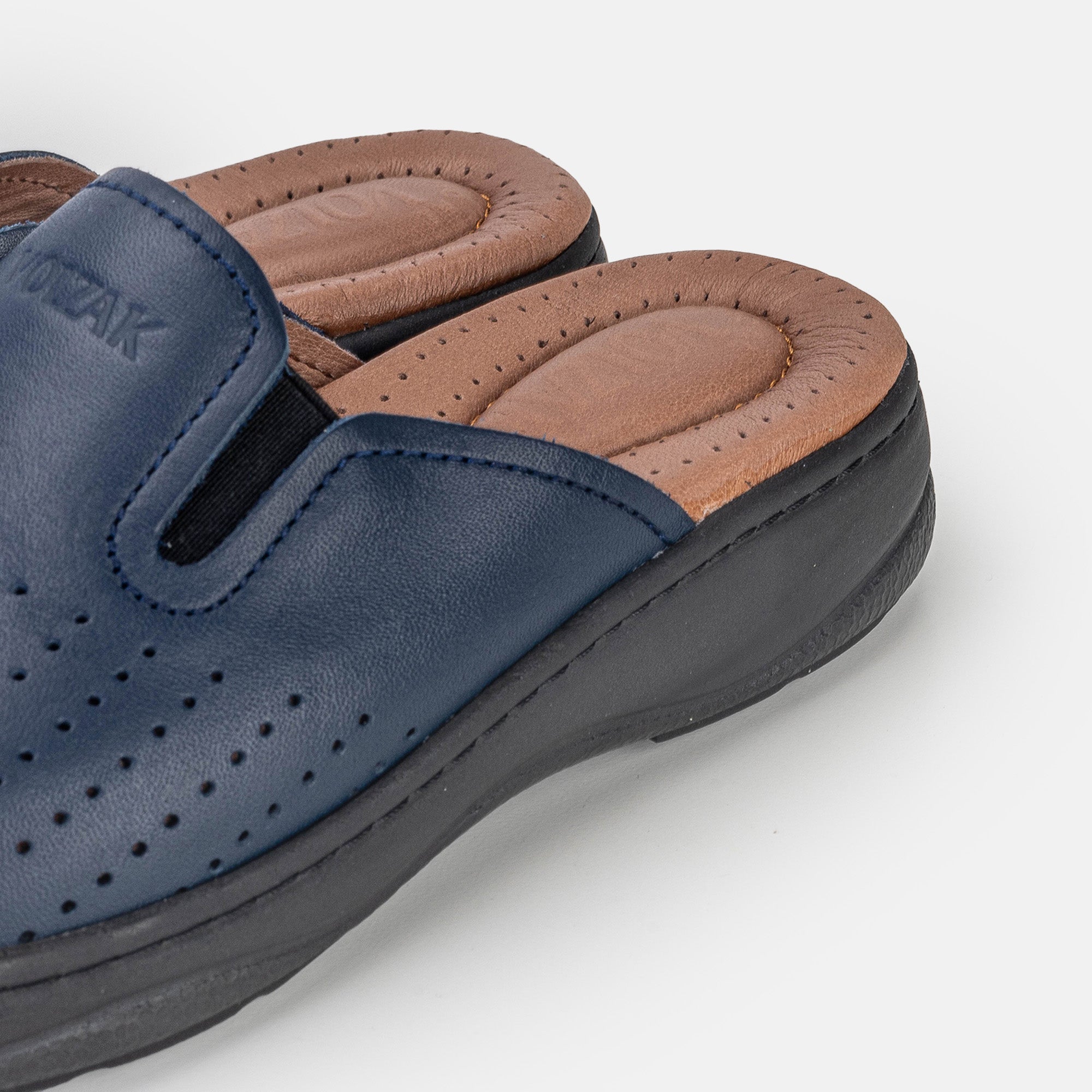 Volzak 261 Women's Medical Clog Blue