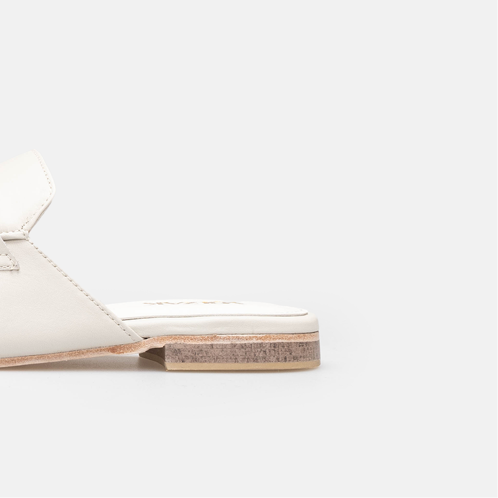 Volzak 3040 Mule en cuir Beige