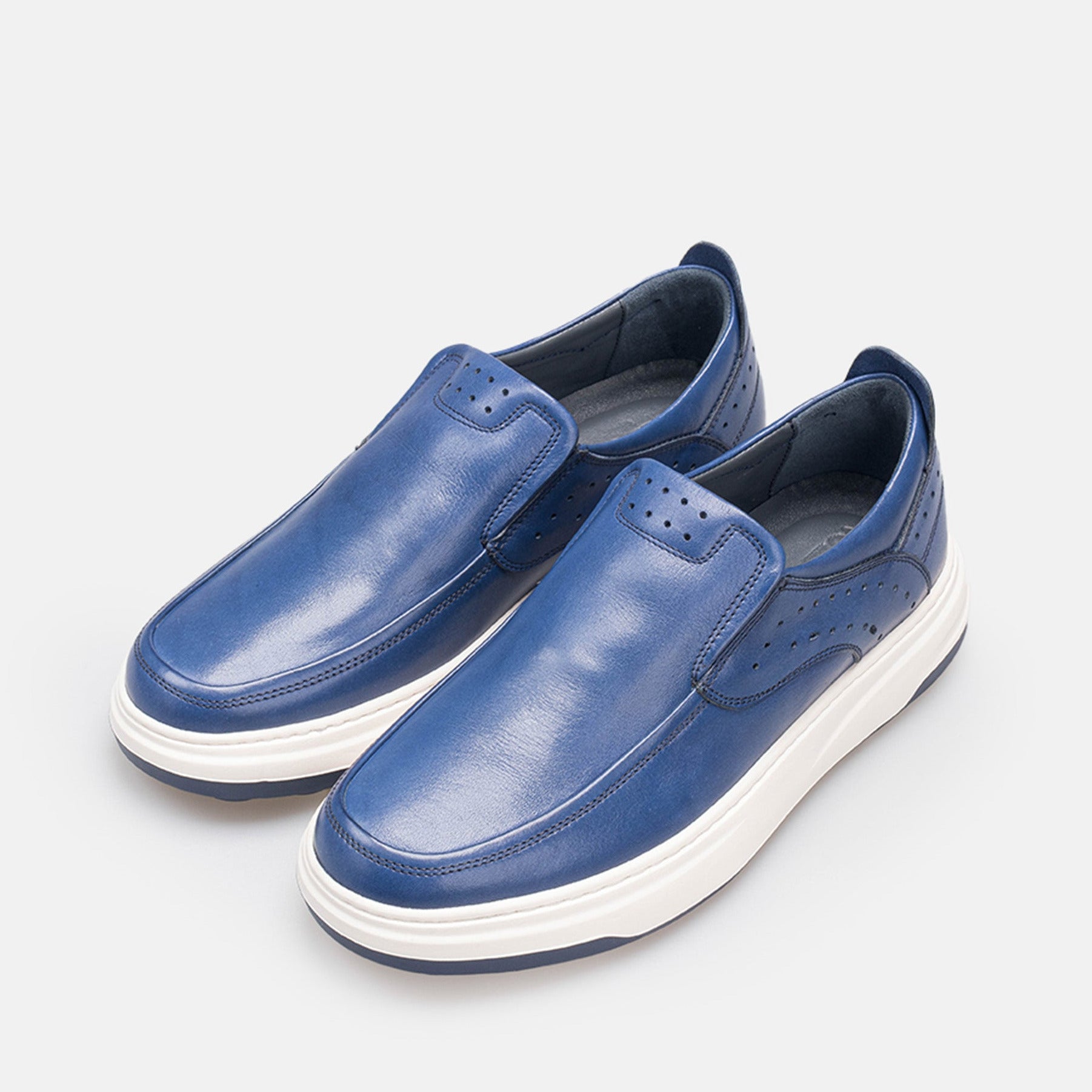 Volzak 3072 basket en cuir Bleu