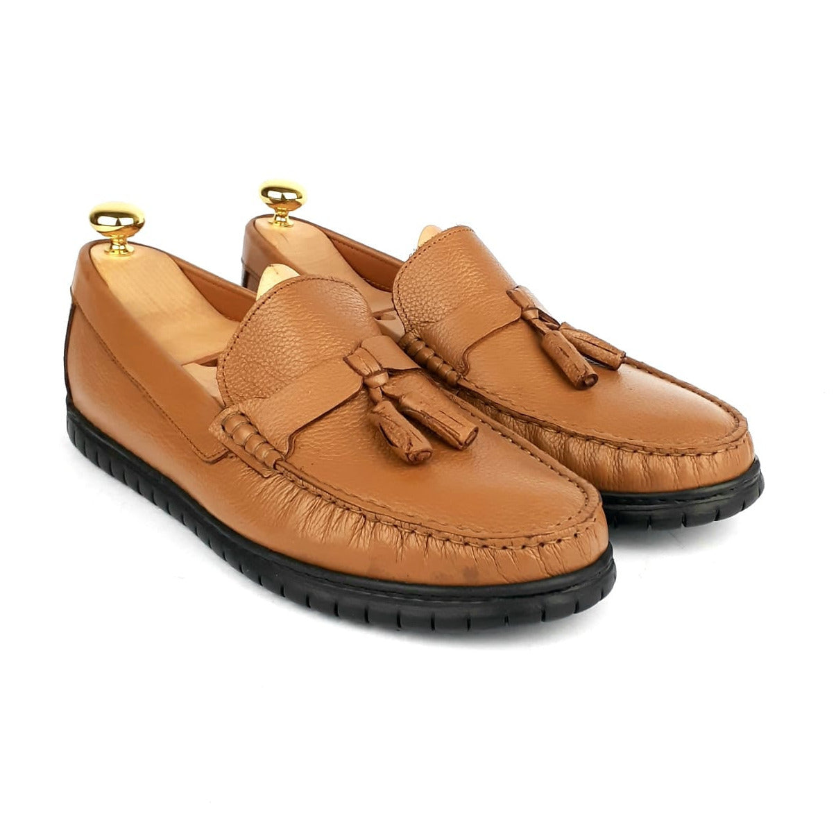 Volzak 107 Cashew Leather Moccasin