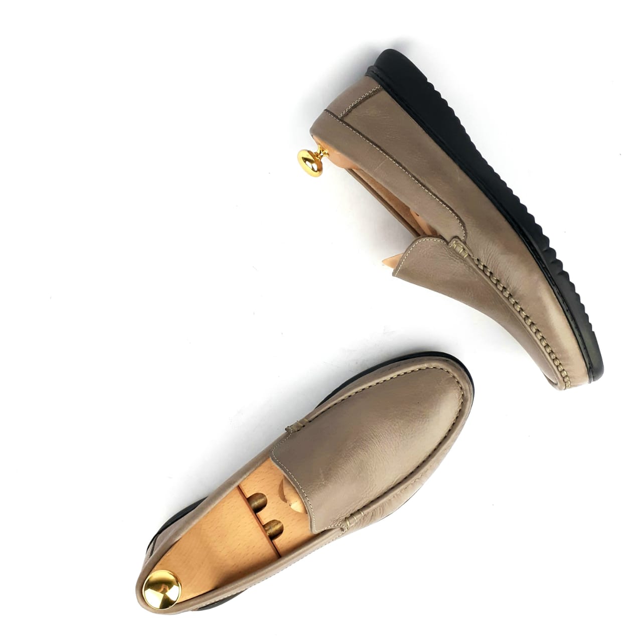 .105 Taupe Leather Moccasin