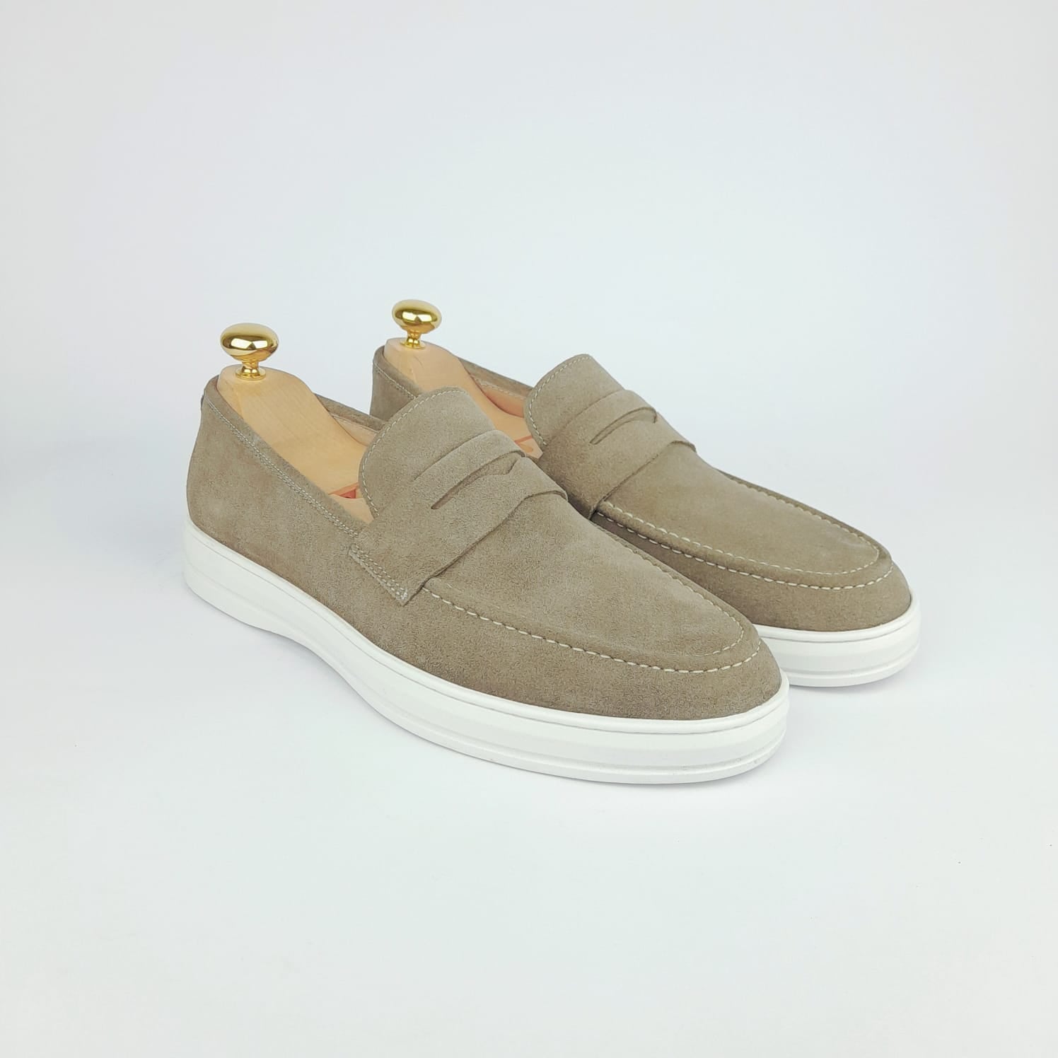 .6044 Taupe Suede Moccasin