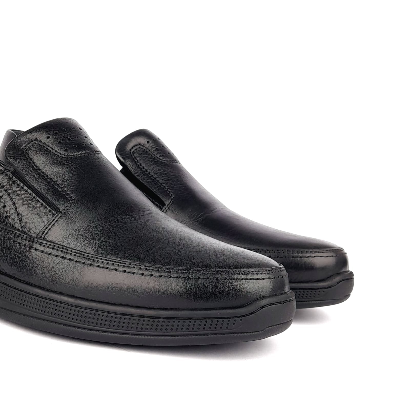 4067 Chaussure en cuir Noir