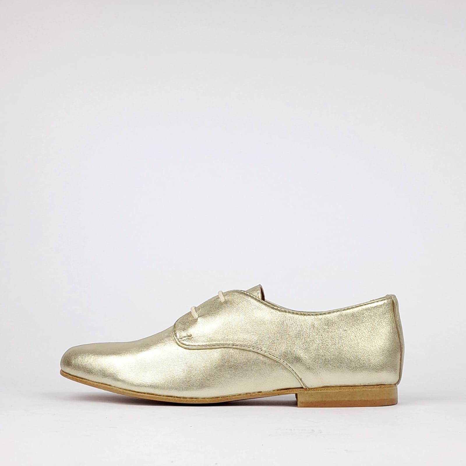Volzak 125 Gold Leather Shoe